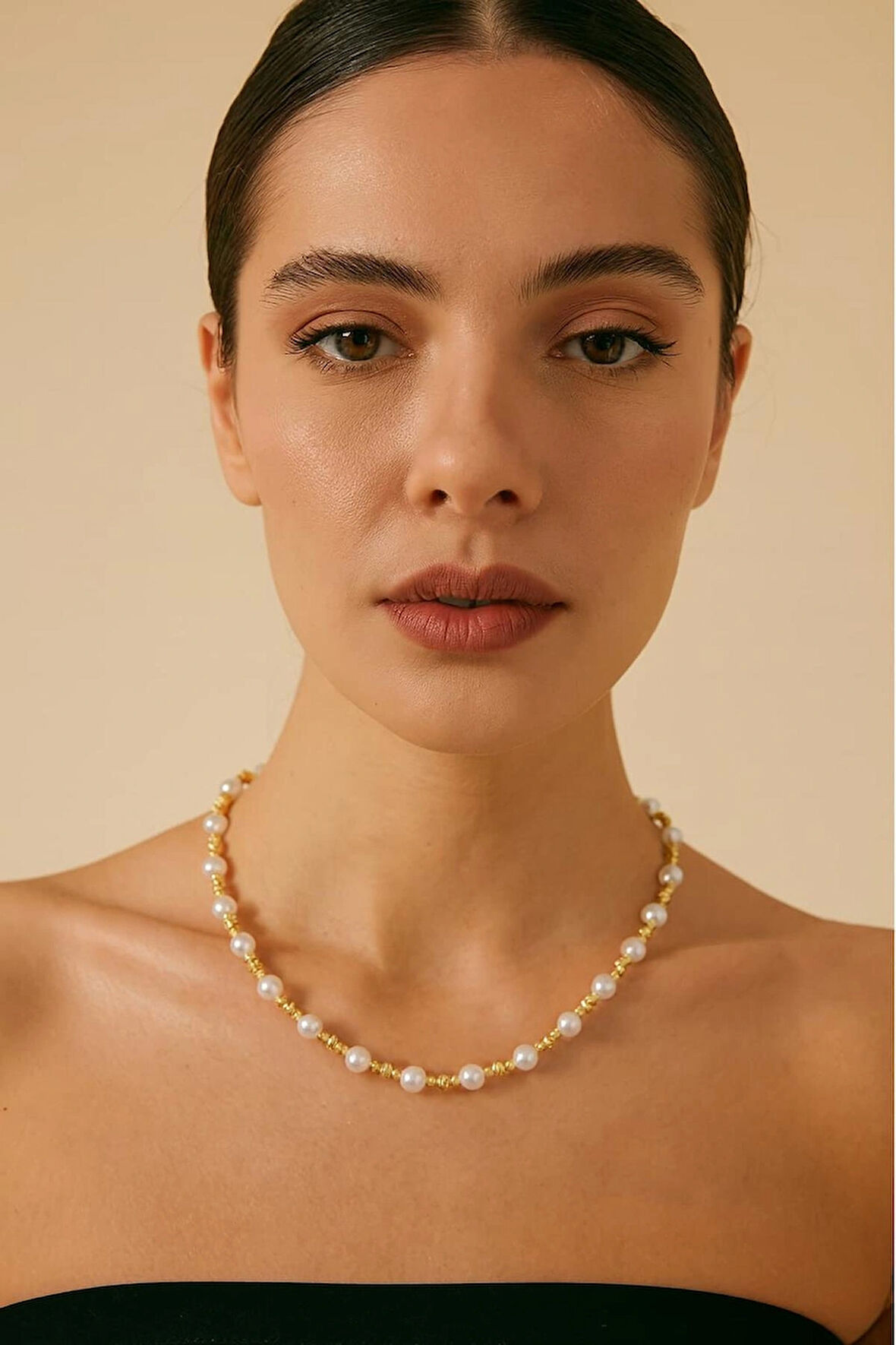 Dorika Detaylı İnci Kolye