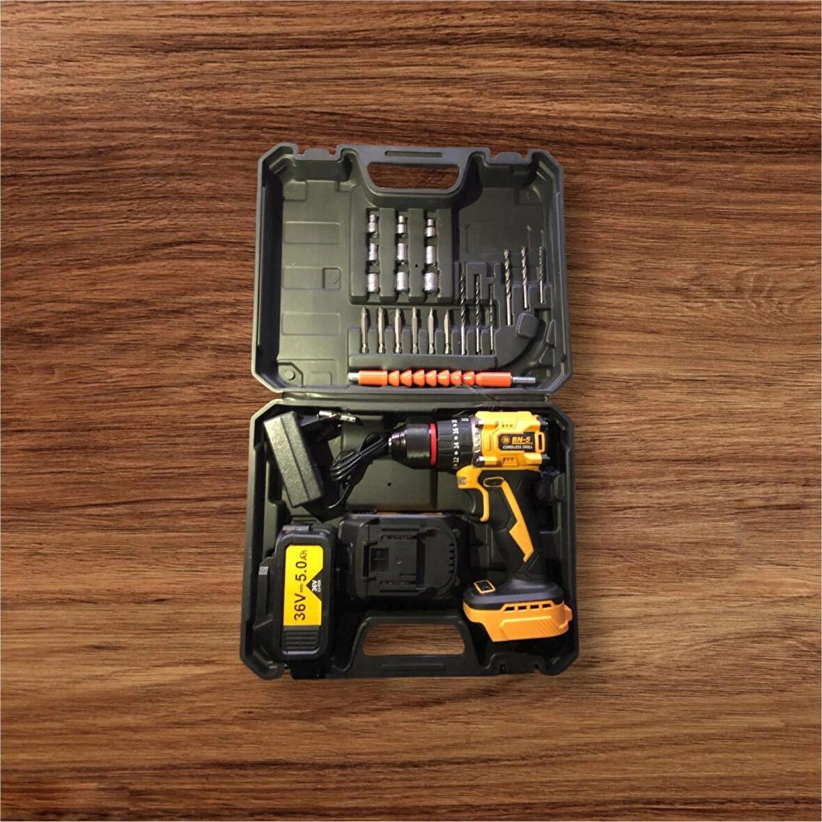 ŞARJLI MATKAP  KÖMÜRSÜZ 10 MM ÇELİK MANDREN