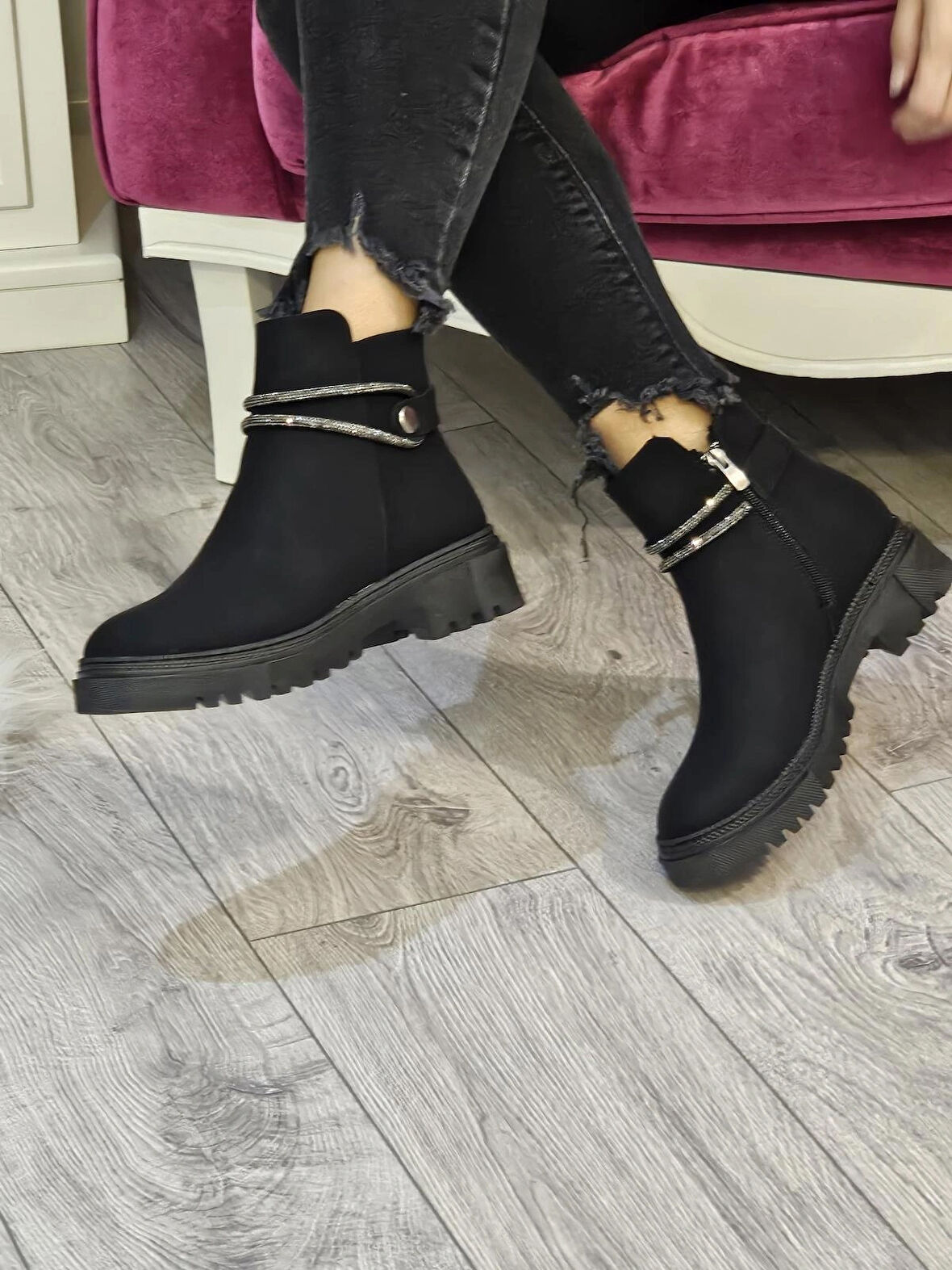 Bambi Taşlı Günlük Trend  Fermuarlı Rahat Kadın Bot