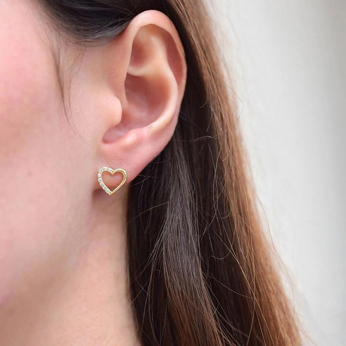 Altın Taşlı Kalp Küpe