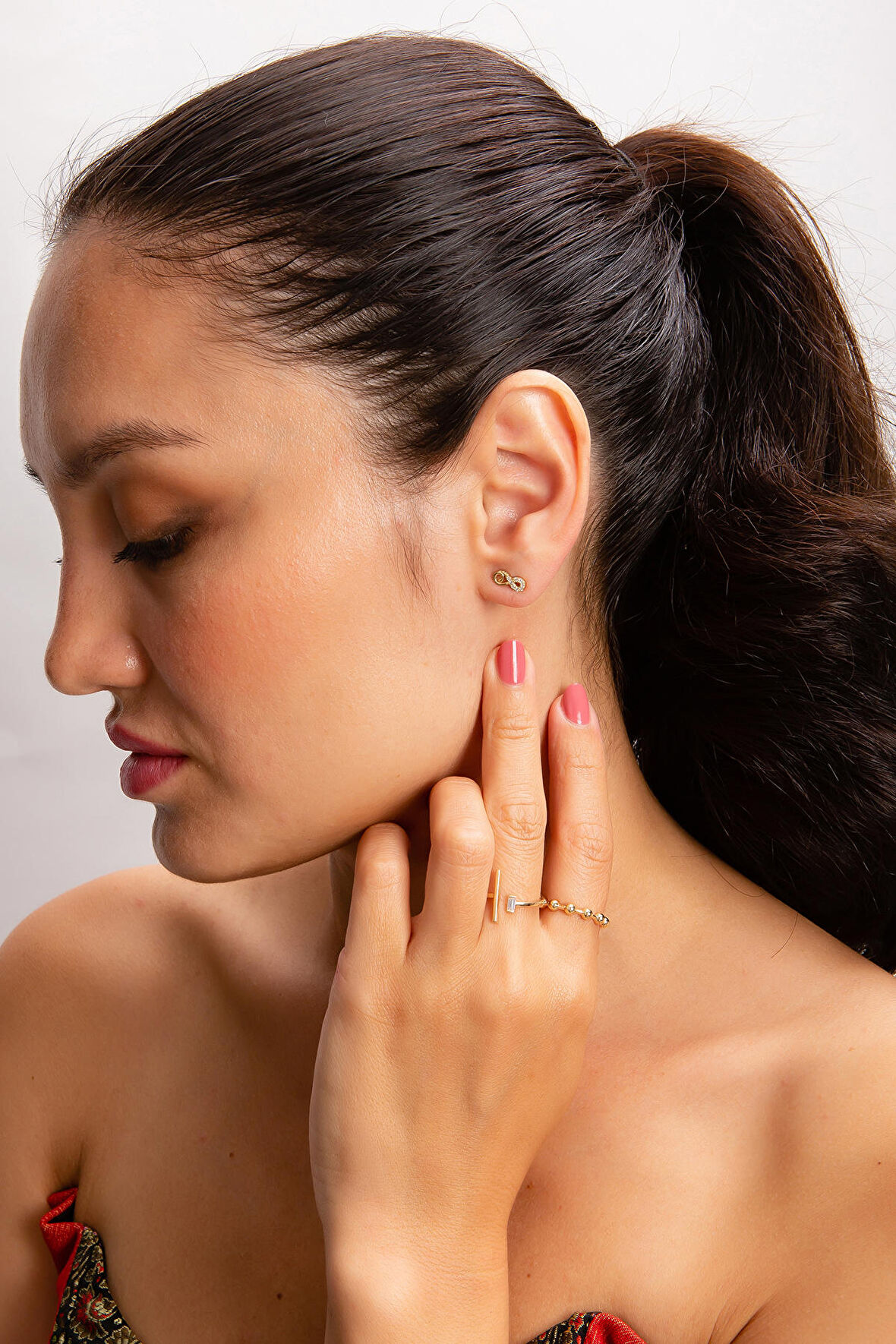 Zarif Sonsuzluk Küpe