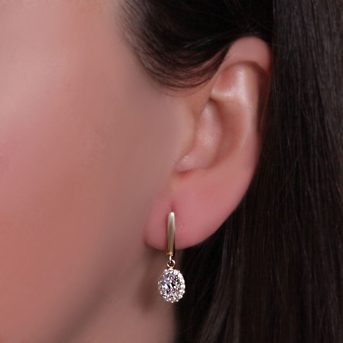 Oval Sallantılı Altın Küpe (KP0114)