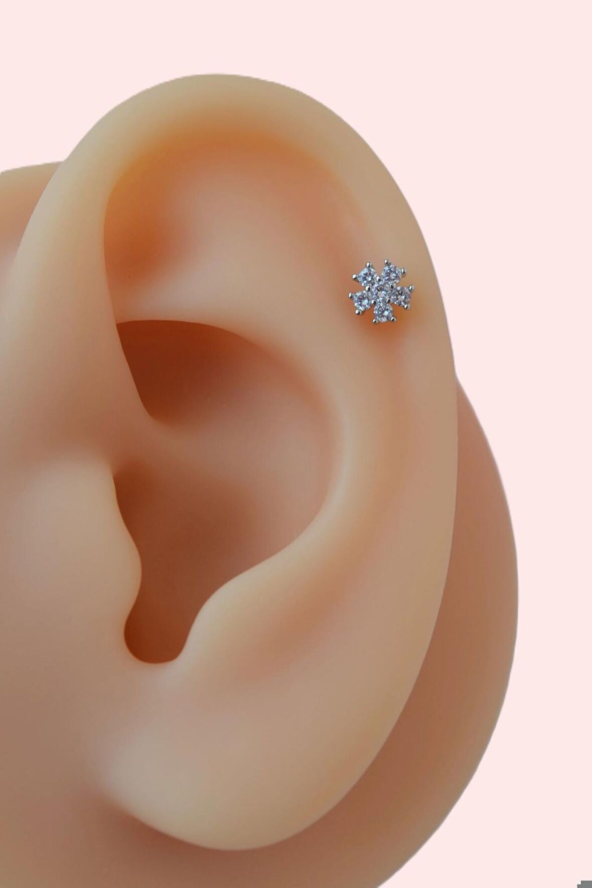 Gümüş Renkli Taşlı Çiçek Piercing Helix Kıkırdak Conch Lob