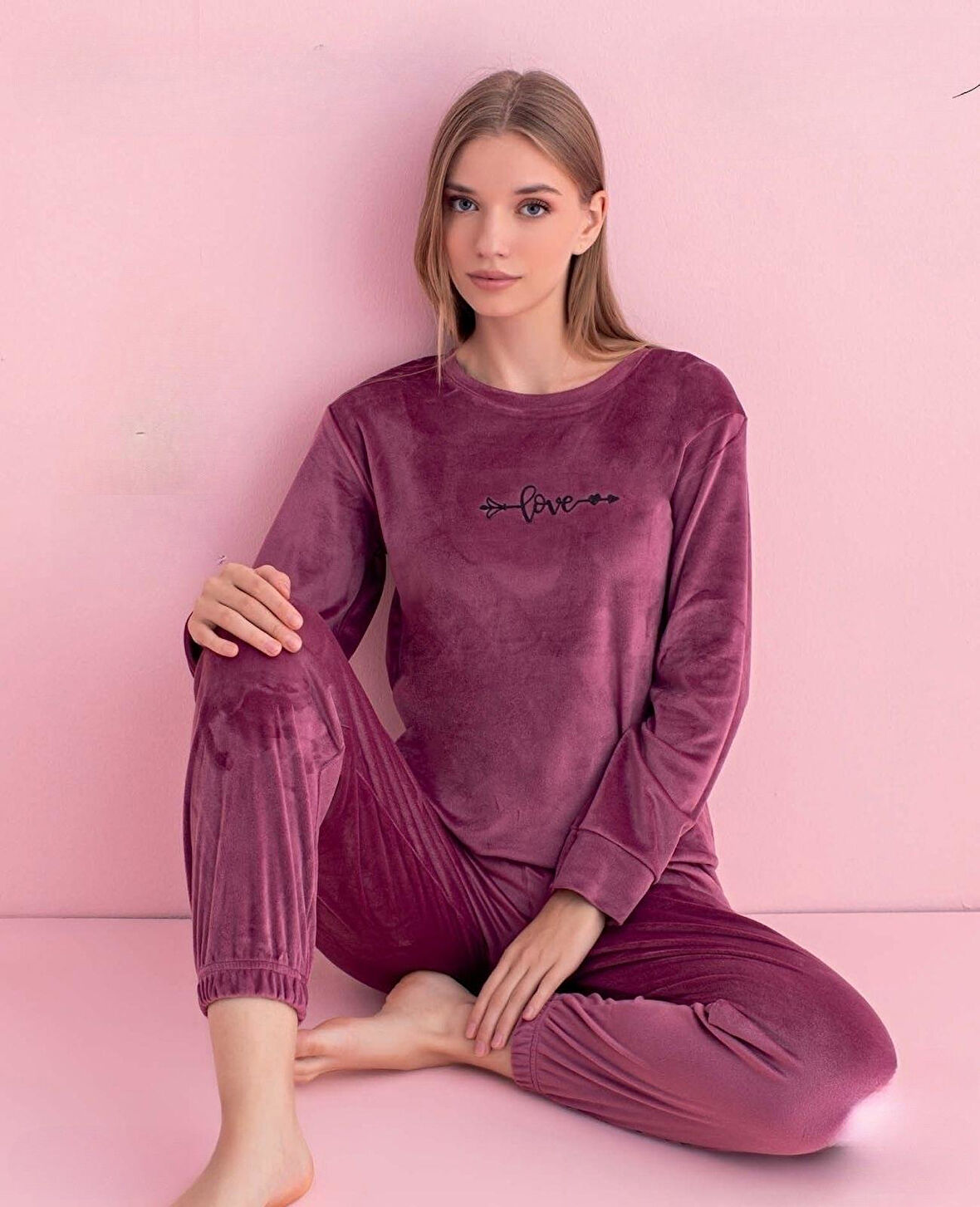 Pijamerry Kadın Kışlık Bisiklet Yaka Kadife Pijama Takımı 3030G - 1 Adet