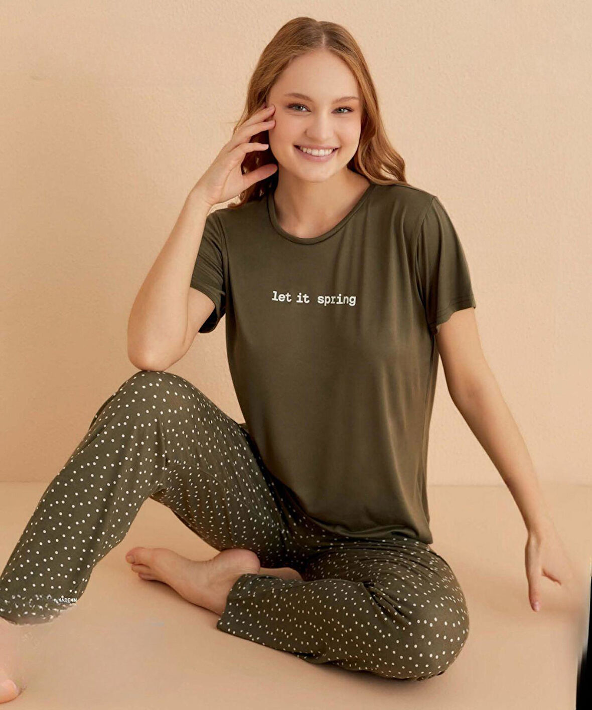 Mihra Kadın Bisiklet Yaka MİLAN Likralı Kısa Kol Pijama Takımı 50107H - 1 Adet