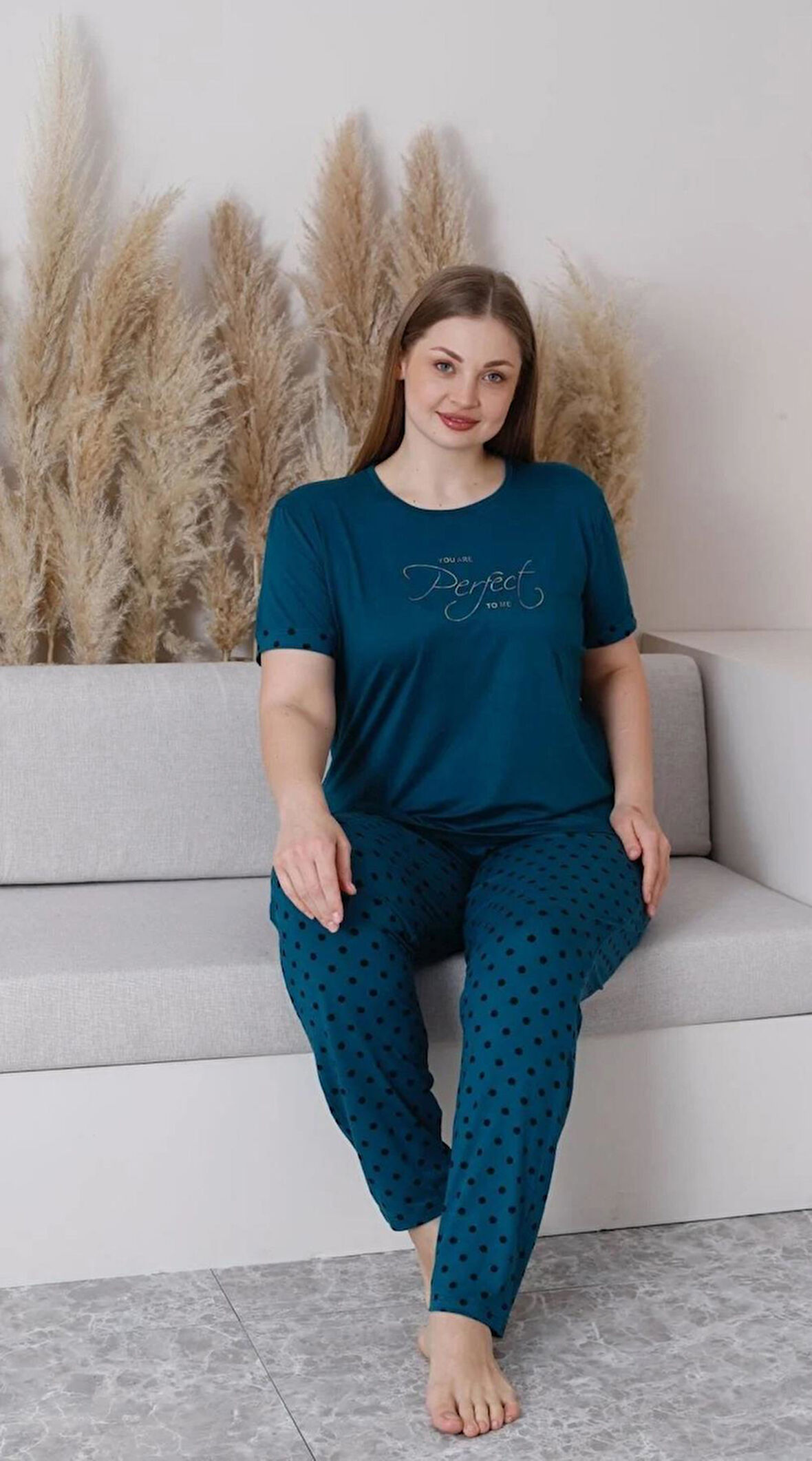 Pijamoni Kadın Milan Büyük Beden Bisiklet Yaka Kısa Kol İnce Pijama Takımı 7665/5- 1 Adet