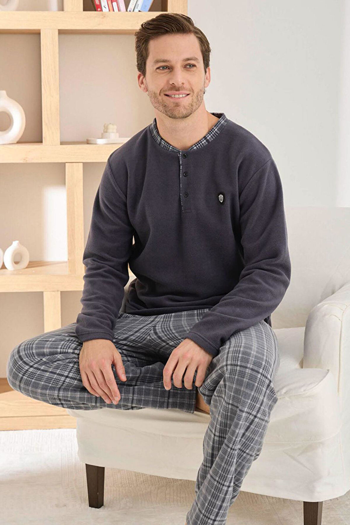 Pijamoni Erkek Düğme Yaka Kışlık Polar Pijama Takımı 6100/14,1 - 1 Adet
