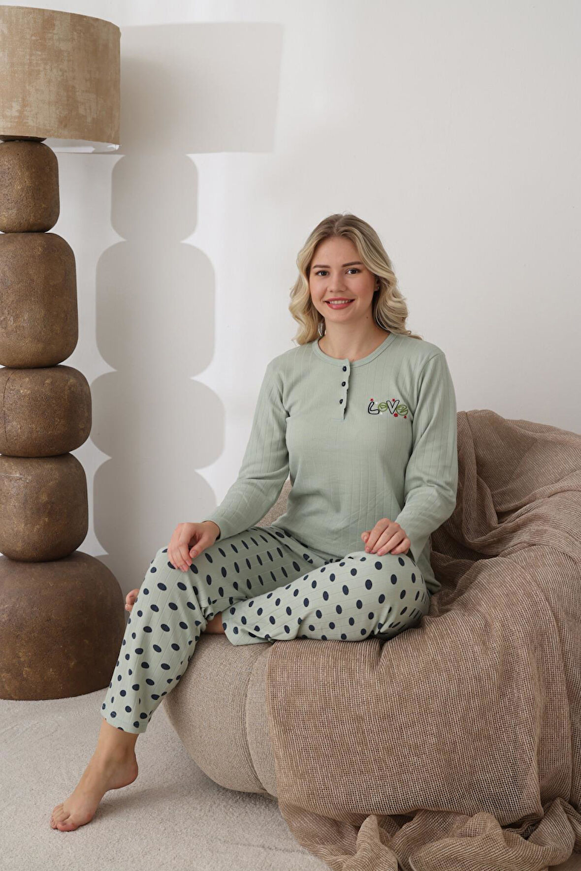 Lindros Kadın Pamuk'lu Düğme Yaka Raporlu İnterlok KIŞLIK Pijama Takımı 0111 - 1 Adet 