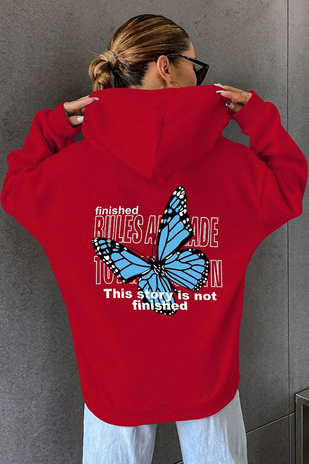 Uyguntarz Unisex Kelebek Sırt Baskılı Sweatshirt