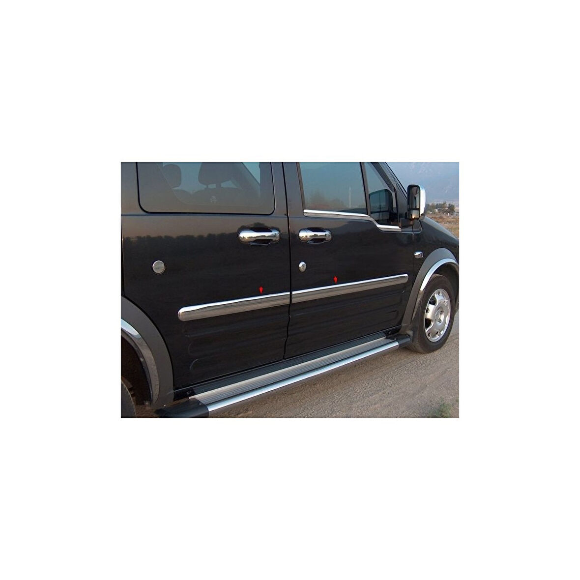 Ford Connect 2002-2013 Model Arası Krom Yan Kapı Çıtası 4 Parça