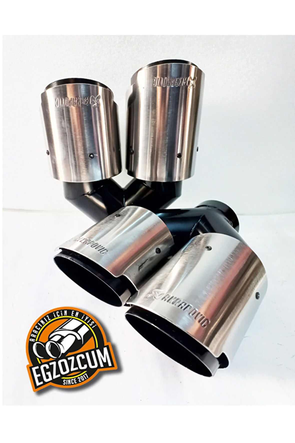 90 mm. Dışı krom sağ/sol takım (2 adet) çift çıkış  Akrapoviç egzoz ucu