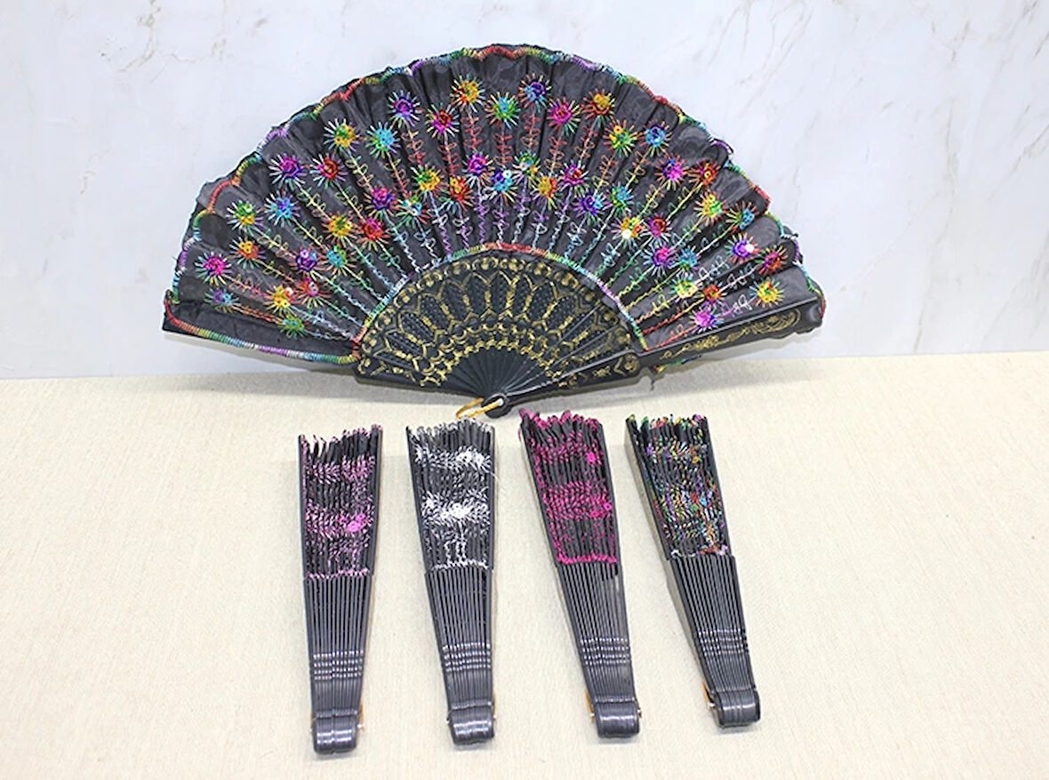 Leyloş Plastik Yelpaze Model 3