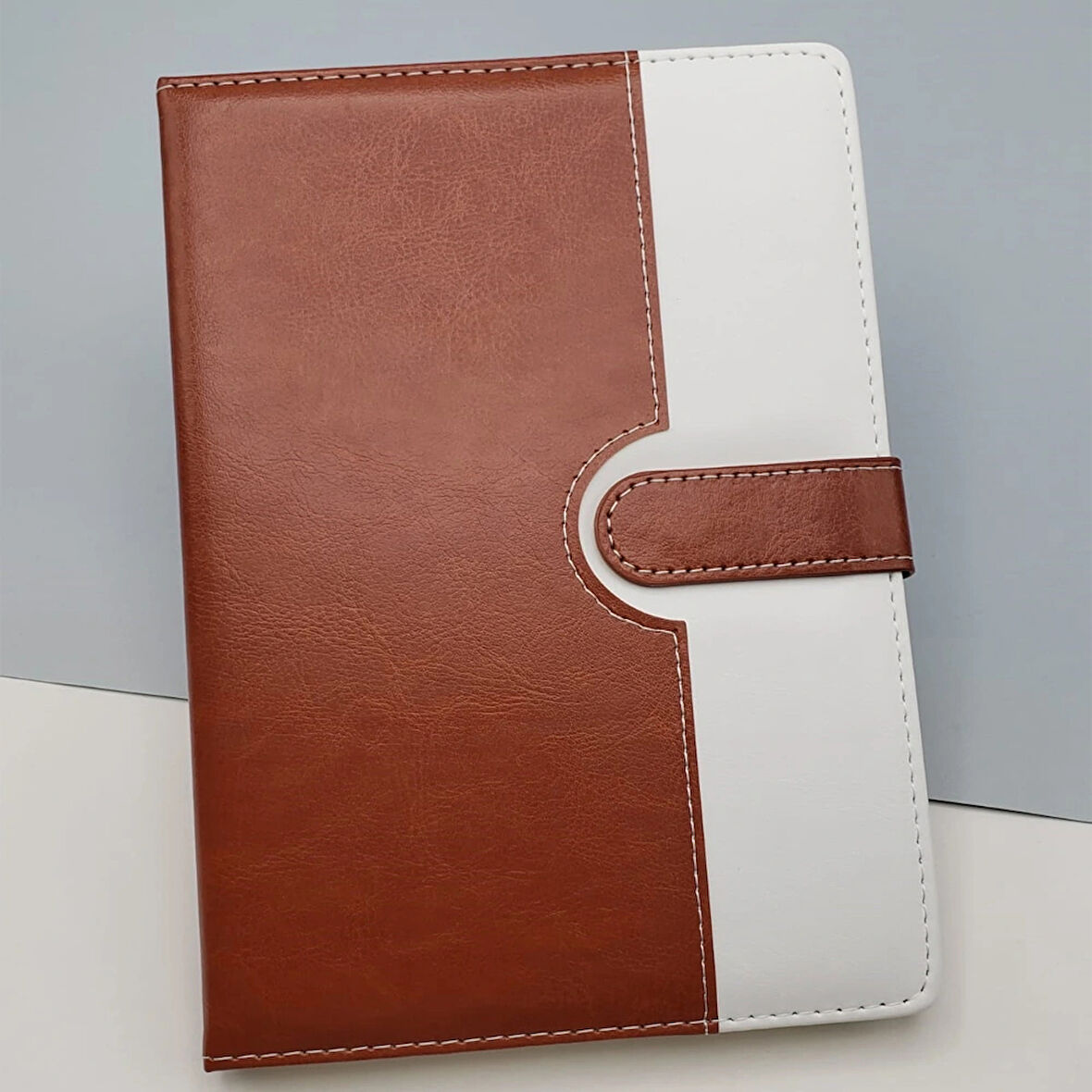 Leyloş Tarihsiz Ajanda Defter Kahverengi Beyaz Renk