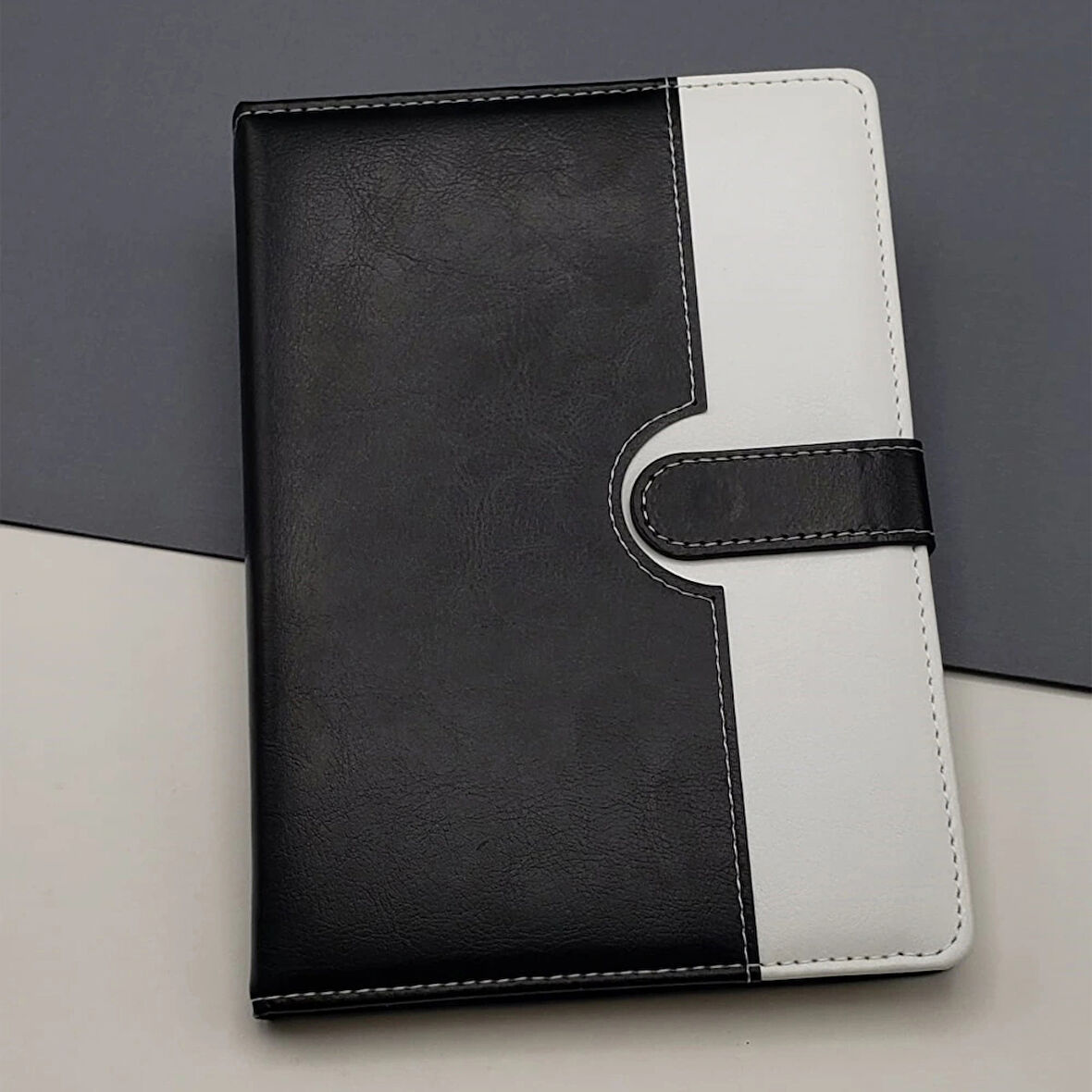 Leyloş Tarihsiz Ajanda Defter Siyah Beyaz Renk