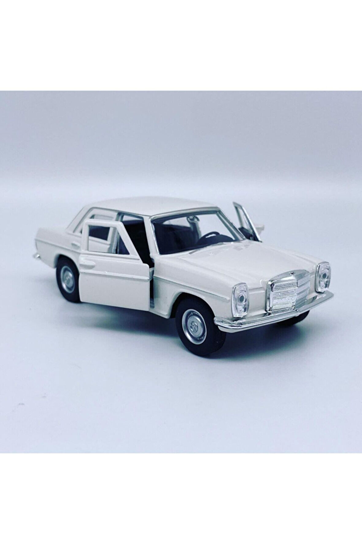 1:32 Ölçek Mercedes Benz 220 Diecast Model Araba
