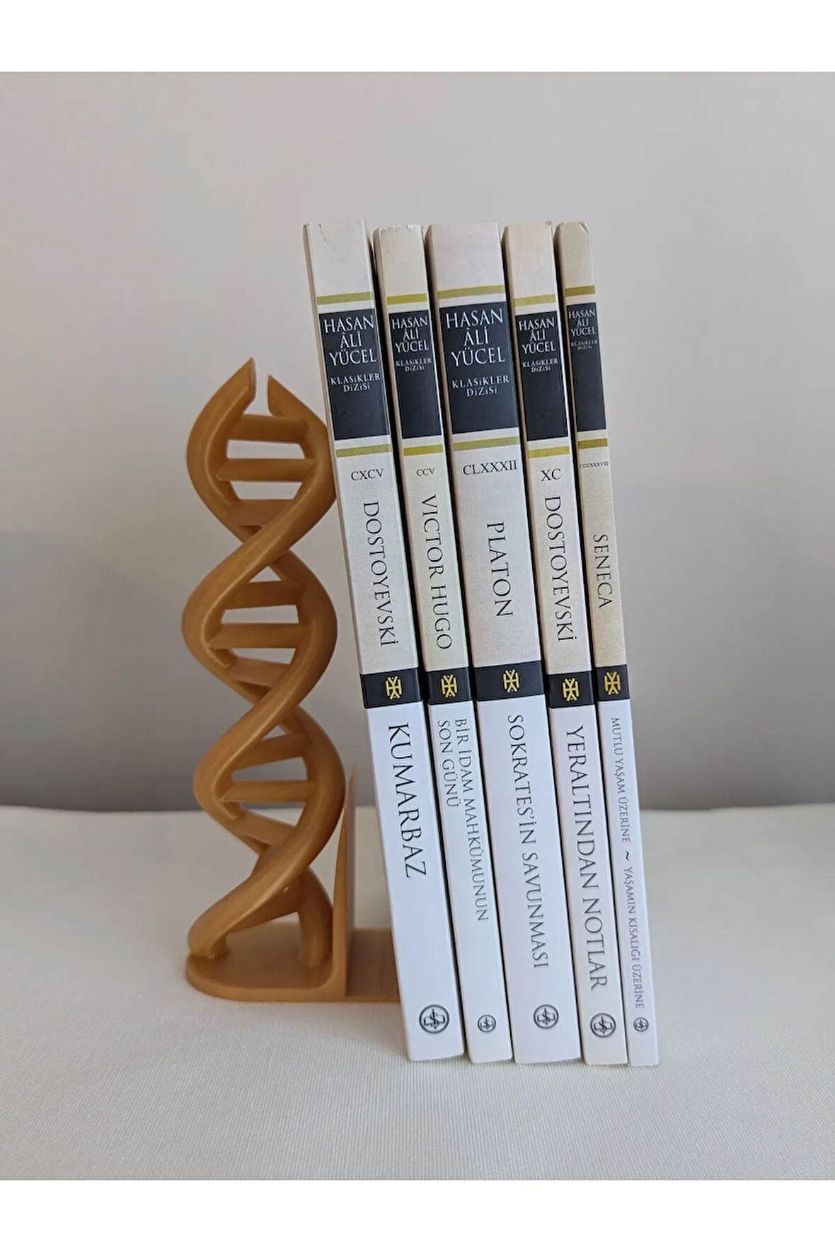 Just3dprintings Dna Helix Tasarımlı Kitap Tutucu