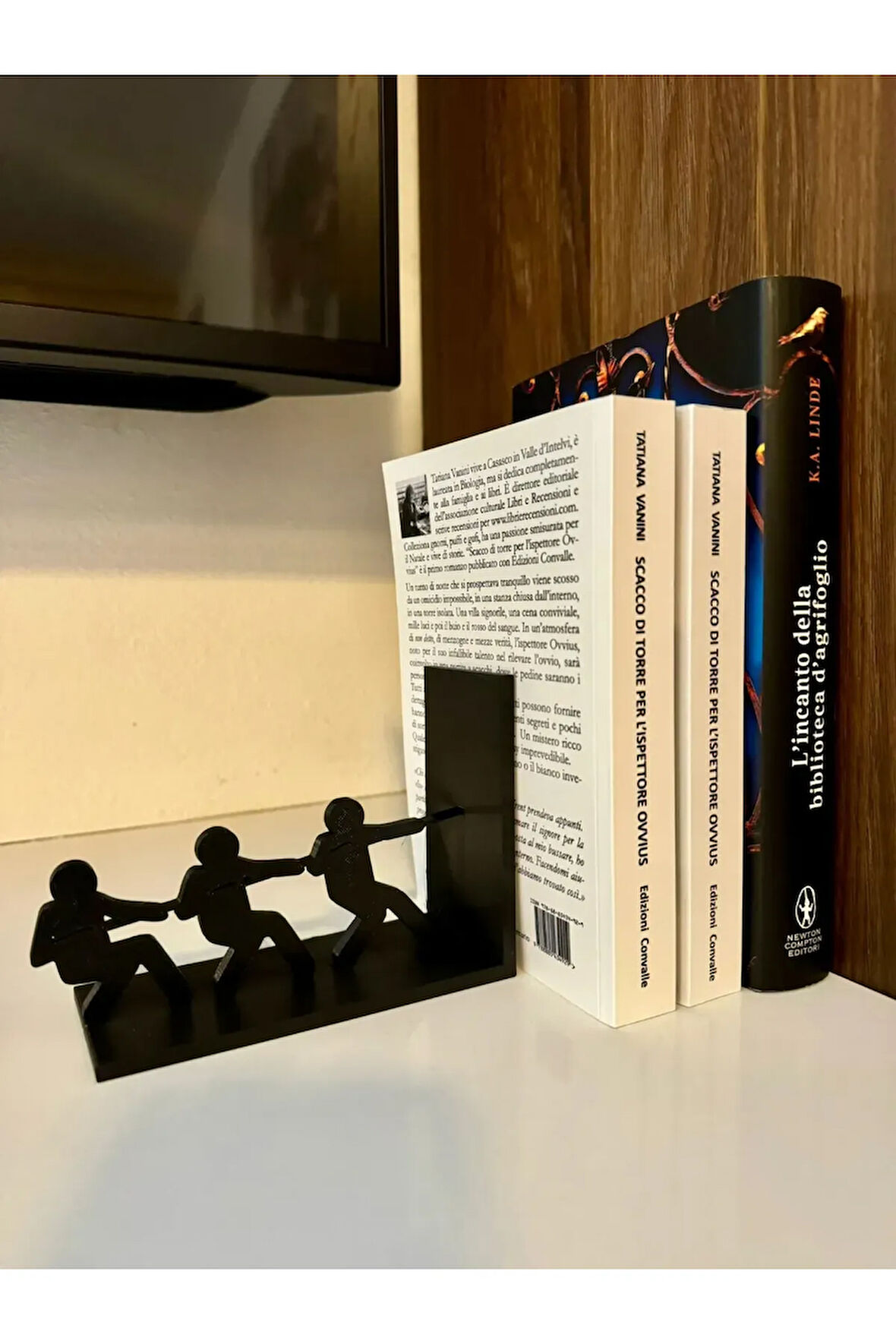 Just3dprintings Halat Çekme Tasarımlı Kitap Tutucu
