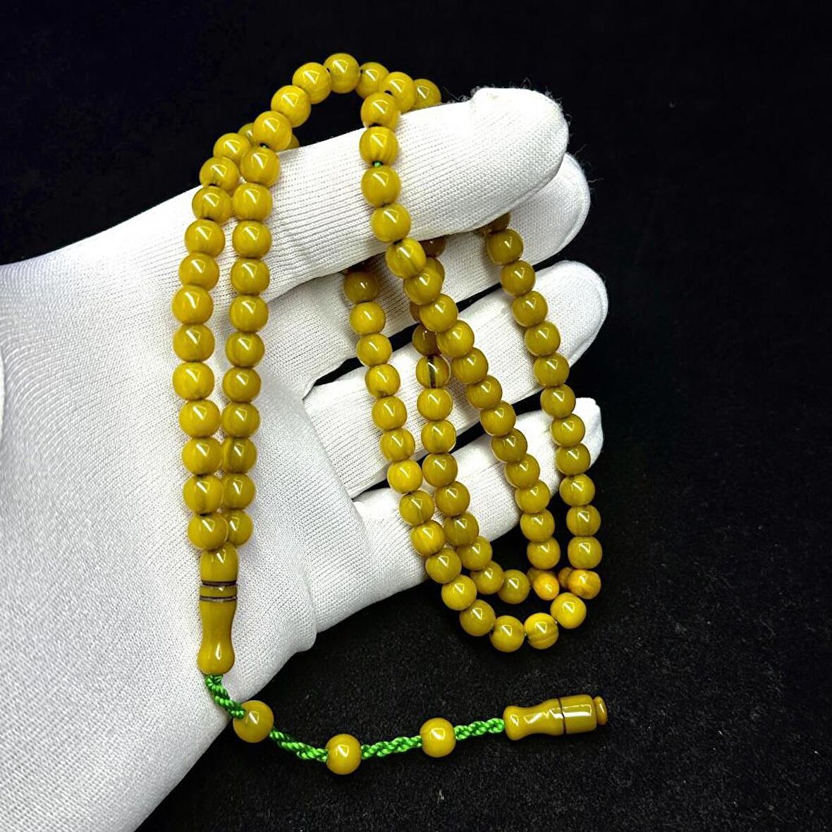 Küre Model Sistemli 7-6mm 99 Habbe Çubuk Malzeme Sarı Renk Damarlı Hareli Sıkma Kehribar Tesbih