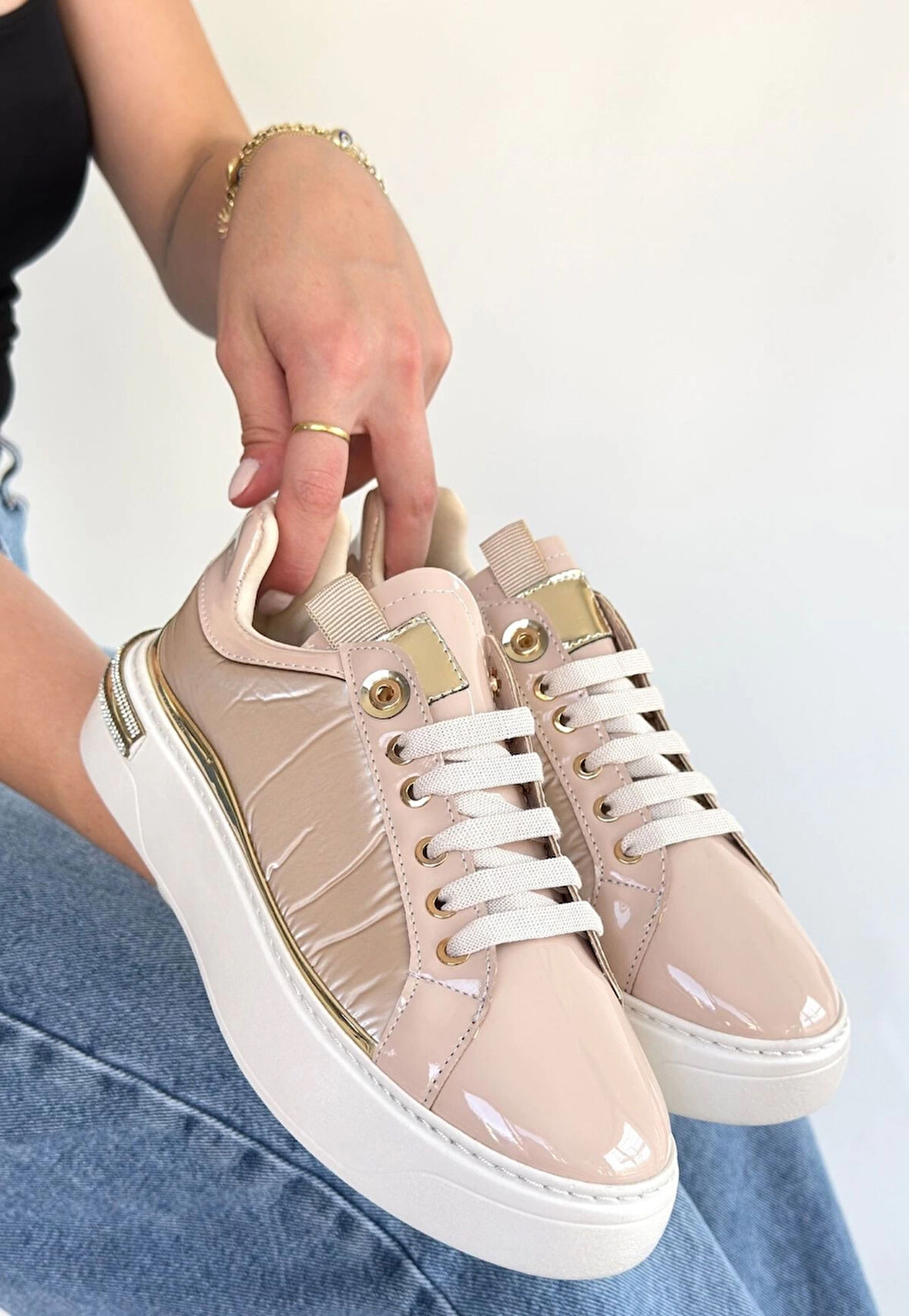 Hley Bej Rugan Paraşüt Detaylı Bağcıklı Spor Ayakkabı