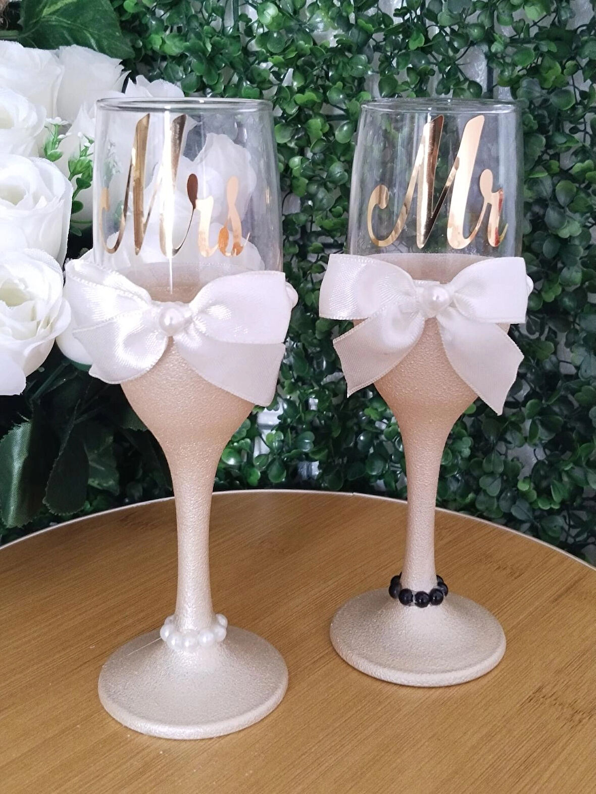 Gelin damat kadehi şampanya konsepti