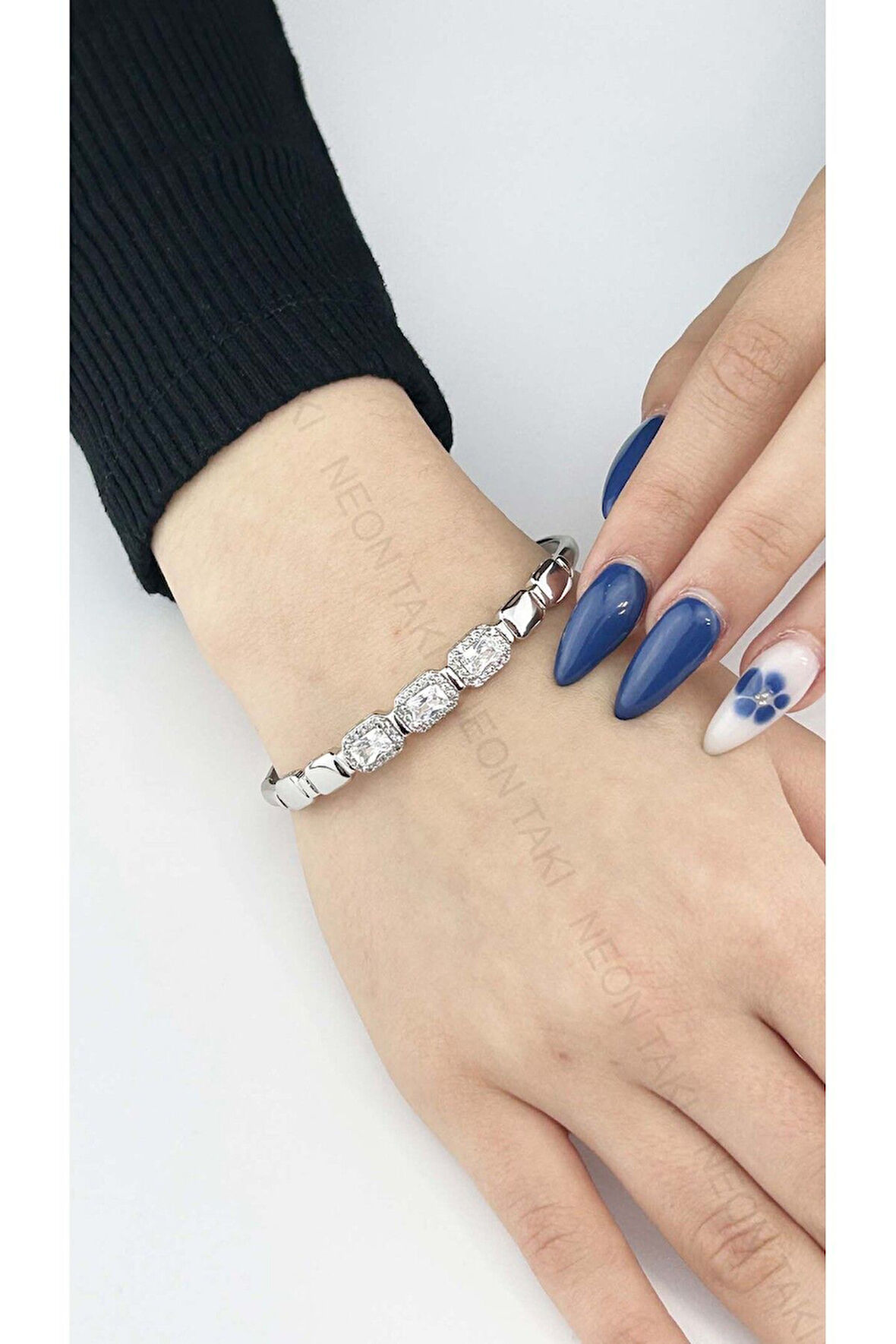 Zirkon Taşlı, Platinyum Kaplama, Paslanmaz Çelik Bileklik 157, Gümüş Renk