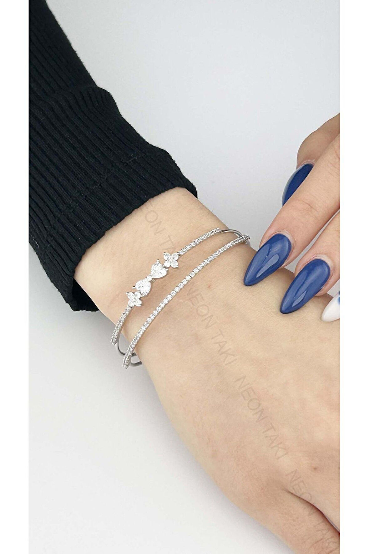 Zirkon Taşlı, Çiçek ve Kurdele Figürlü Vip Seri Kelepçe 170, Silver Renk