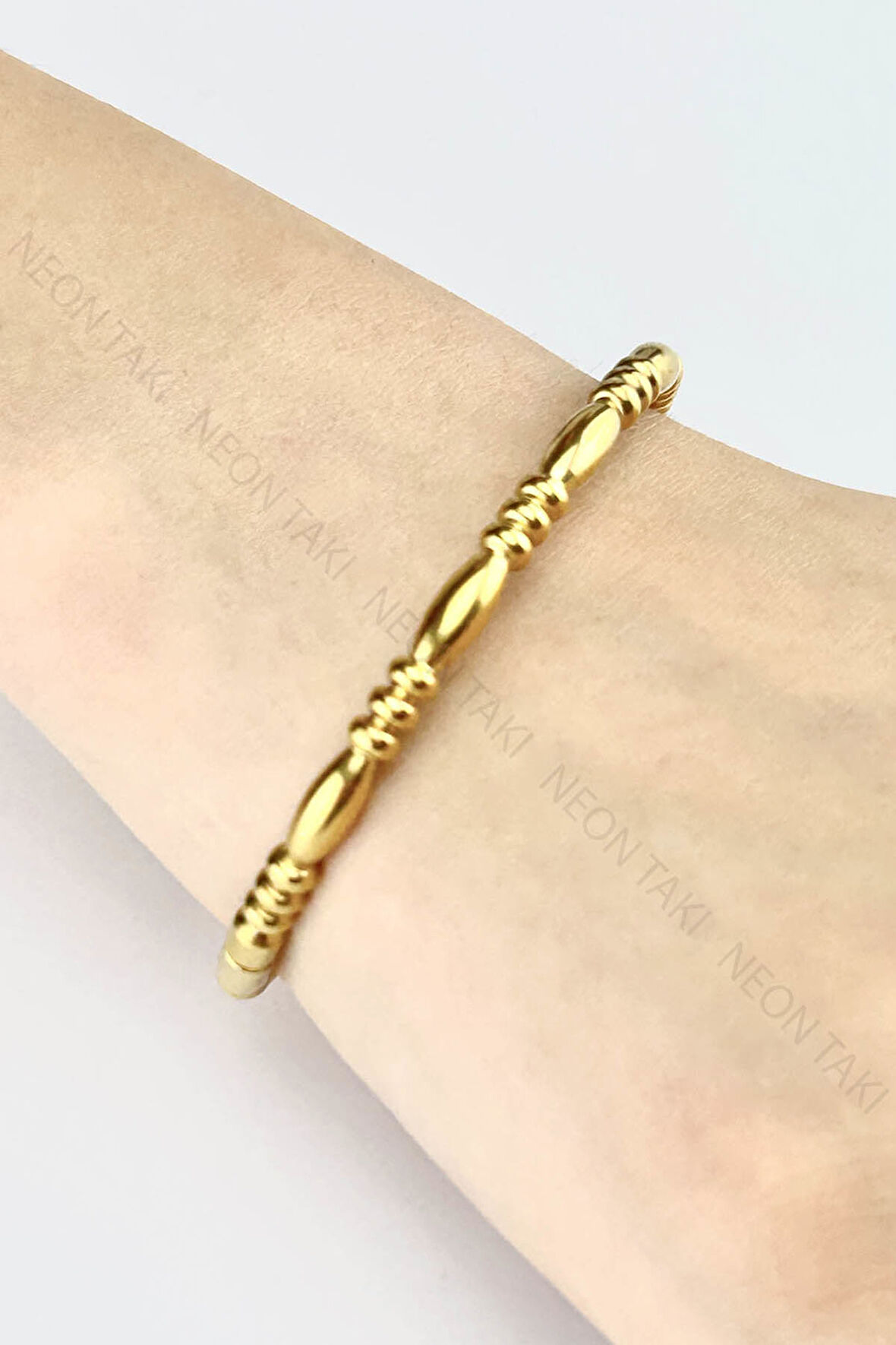 Damla Model, Boğumlu Paslanmaz Çelik Kelepçe 191, Altın Rengi