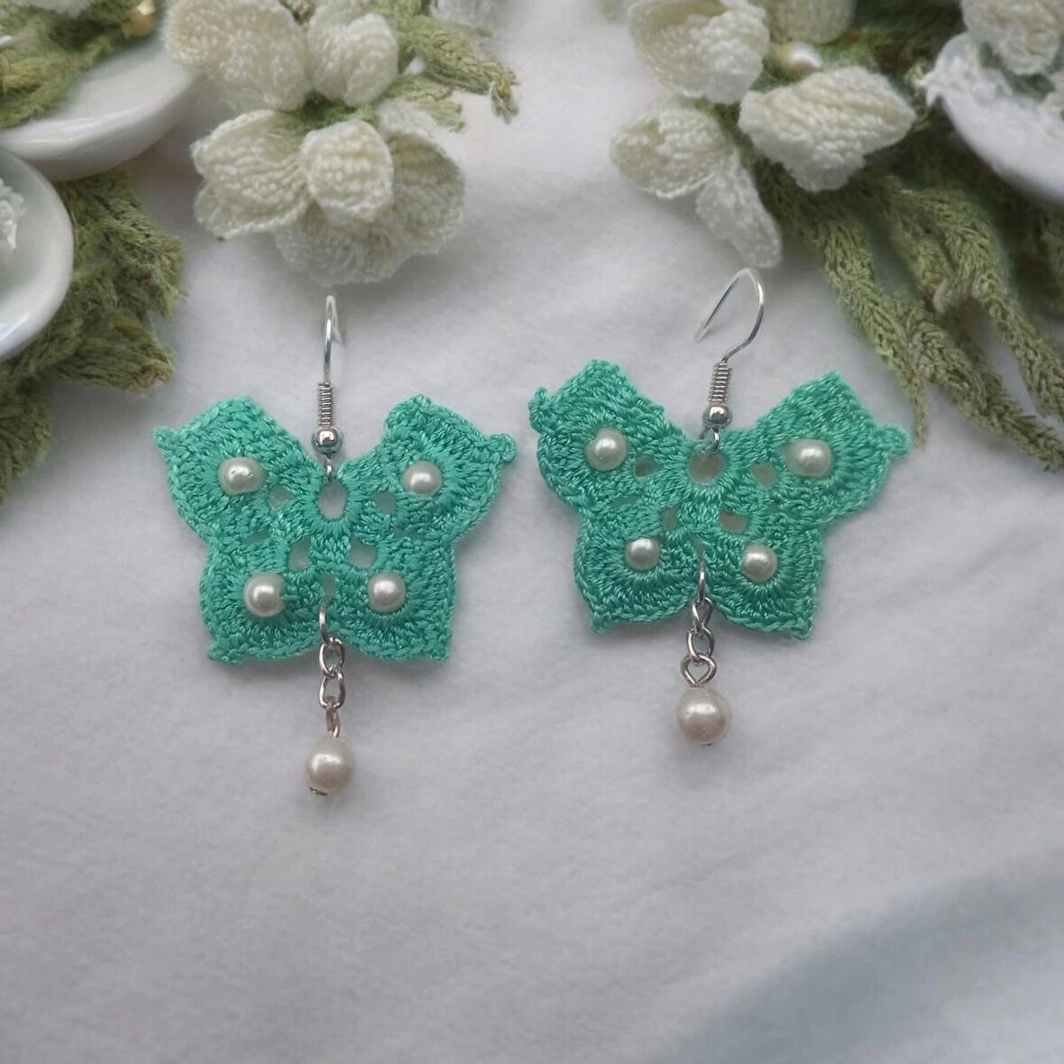Örgü Etnik Otantik İnci Boncuklu Sallantılı Halka Aesthetic Soft Vintage Hediyelik Kelebek Mint Renk Küpe