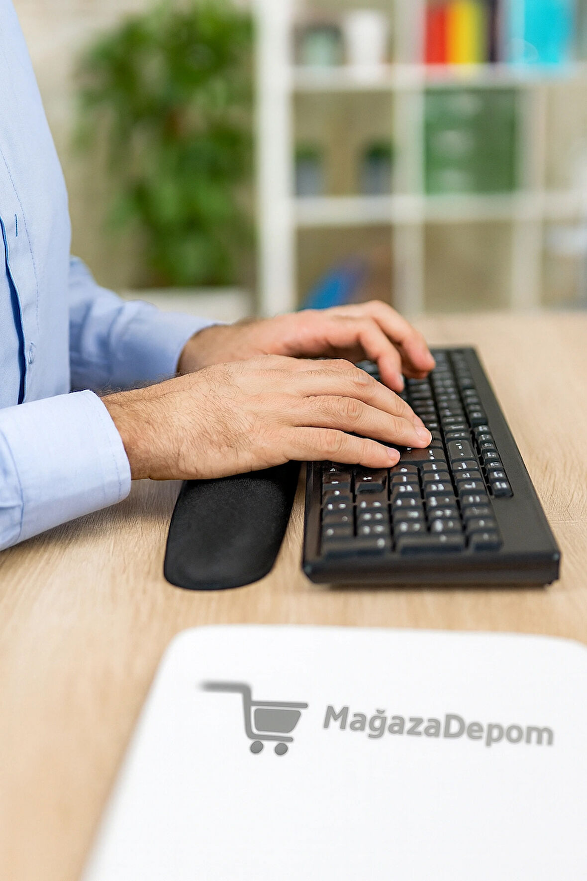 Siyah Klavye Bilek Desteği – 41 cm Ergonomik Sünger Doldurmalı, Kaymaz Tabanlı Klavye Pad / Wrist Rest, Klavye Bilek Desteği