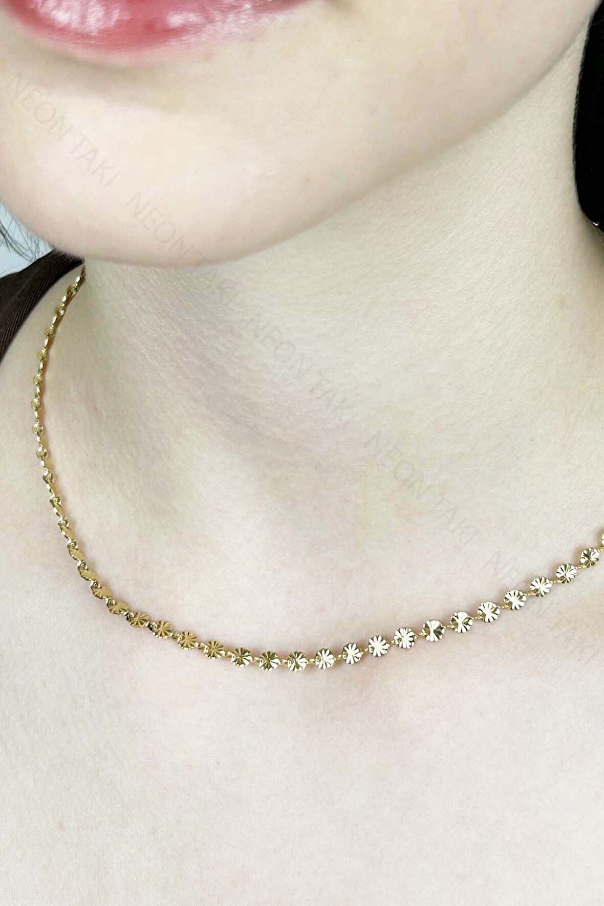 Paslanmaz Çelik Pul Kolye 415, Altın Rengi