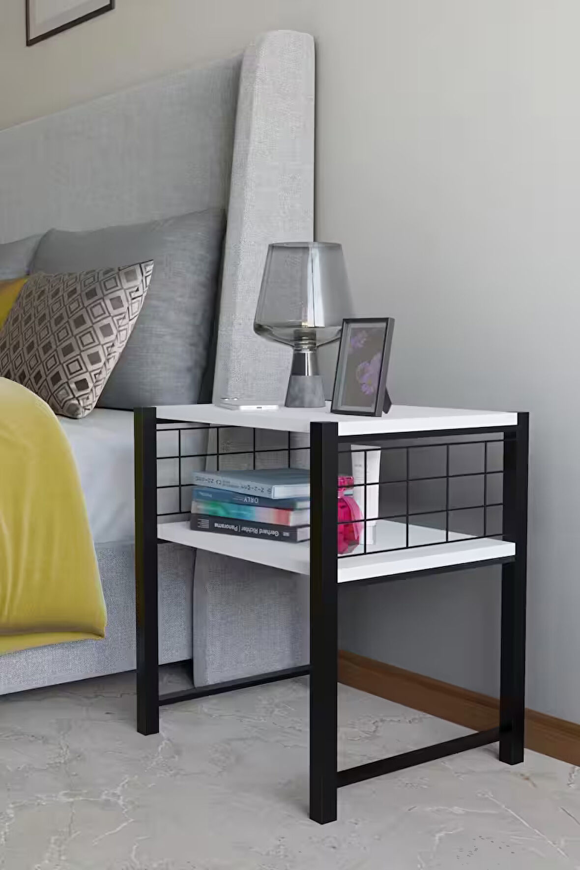 Steel Design Modern Komodin Metal Ayaklı Raflı Başucu Komodin Yatak Odası Dekoratif Yan Sehpa