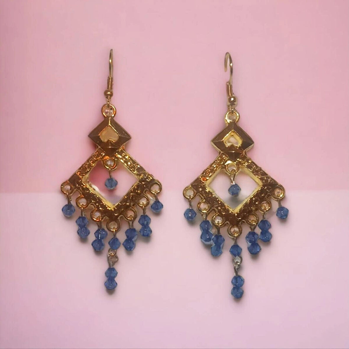 Üçgen Kristal Boncuklu Sallantılı Halka Aesthetic Soft Vibes Vintage Hediyelik Kombin Avize Lacivert Renk Küpe