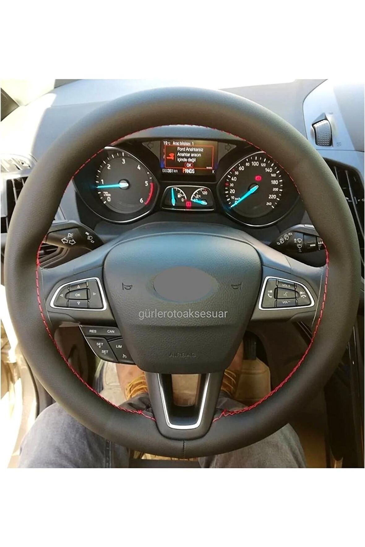 Ford Focus 1 Uyumlu Kırmızı Ipli Deri Dikmeli Direksiyon Kılıfı (38×10.5CM)