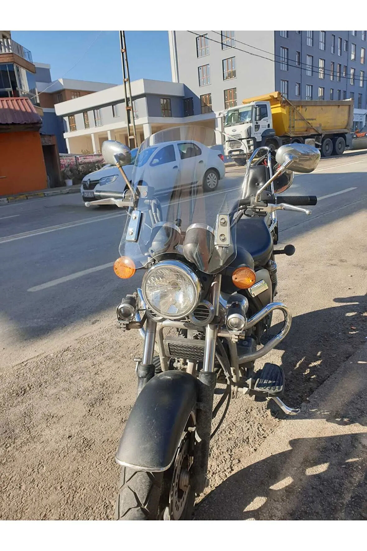 Küba Süperlight 150 Ön cam 2008 2016 Model Yılı 53cm Şeffaf Renk 4mm Uzun Geniş Cam