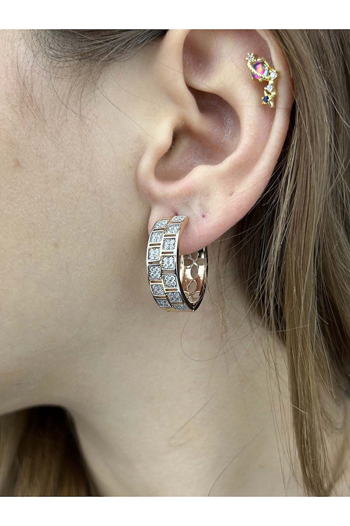 Zirkon Taşlı, Halka, Altın Kaplama Paslanmaz Küpe 244, Pembe (ROSE) Renk