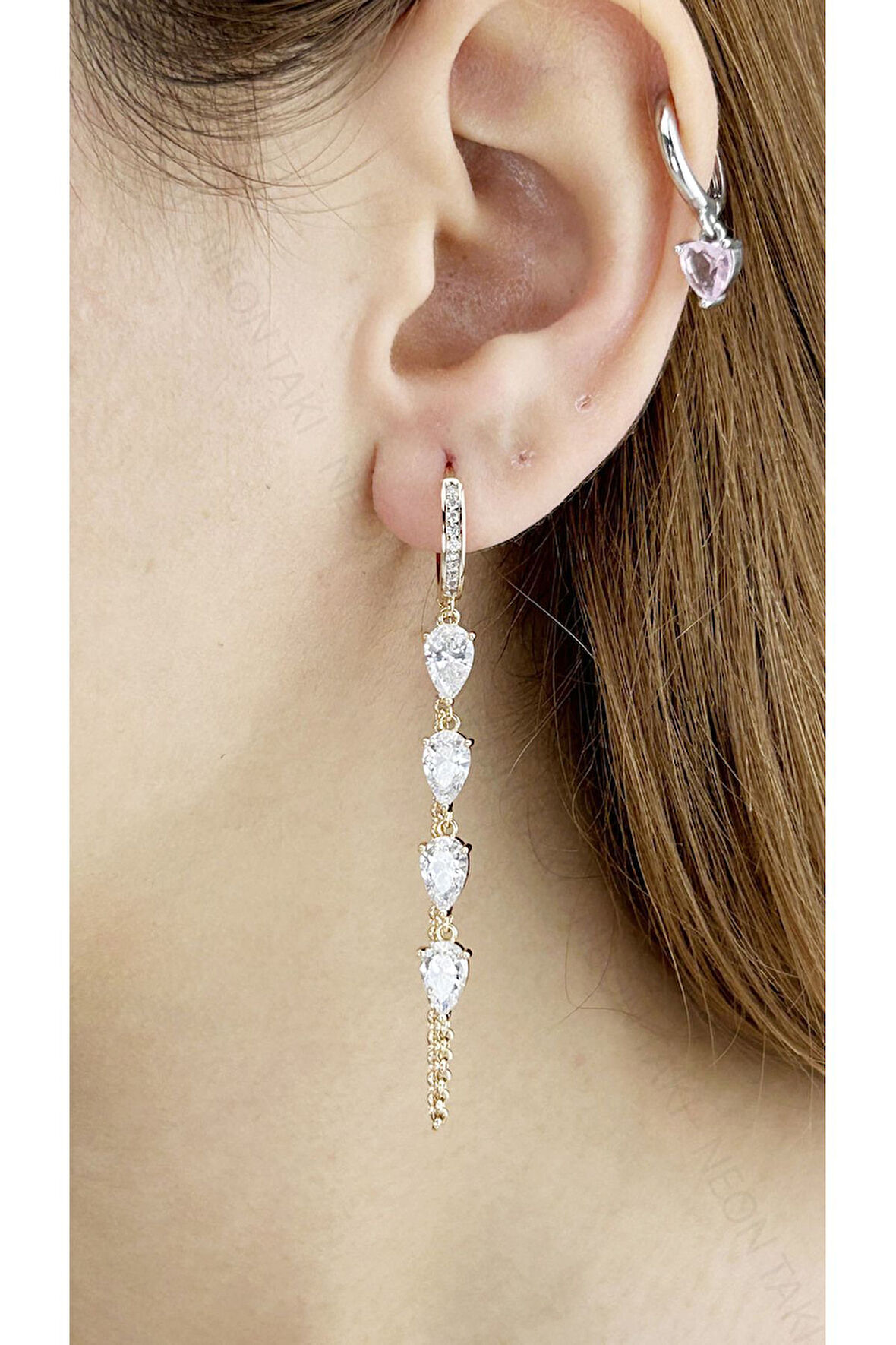 Zirkon Taşlı, Zincirli, Paslanmaz Çelik Küpe 628, Pembe (Rose) Renk