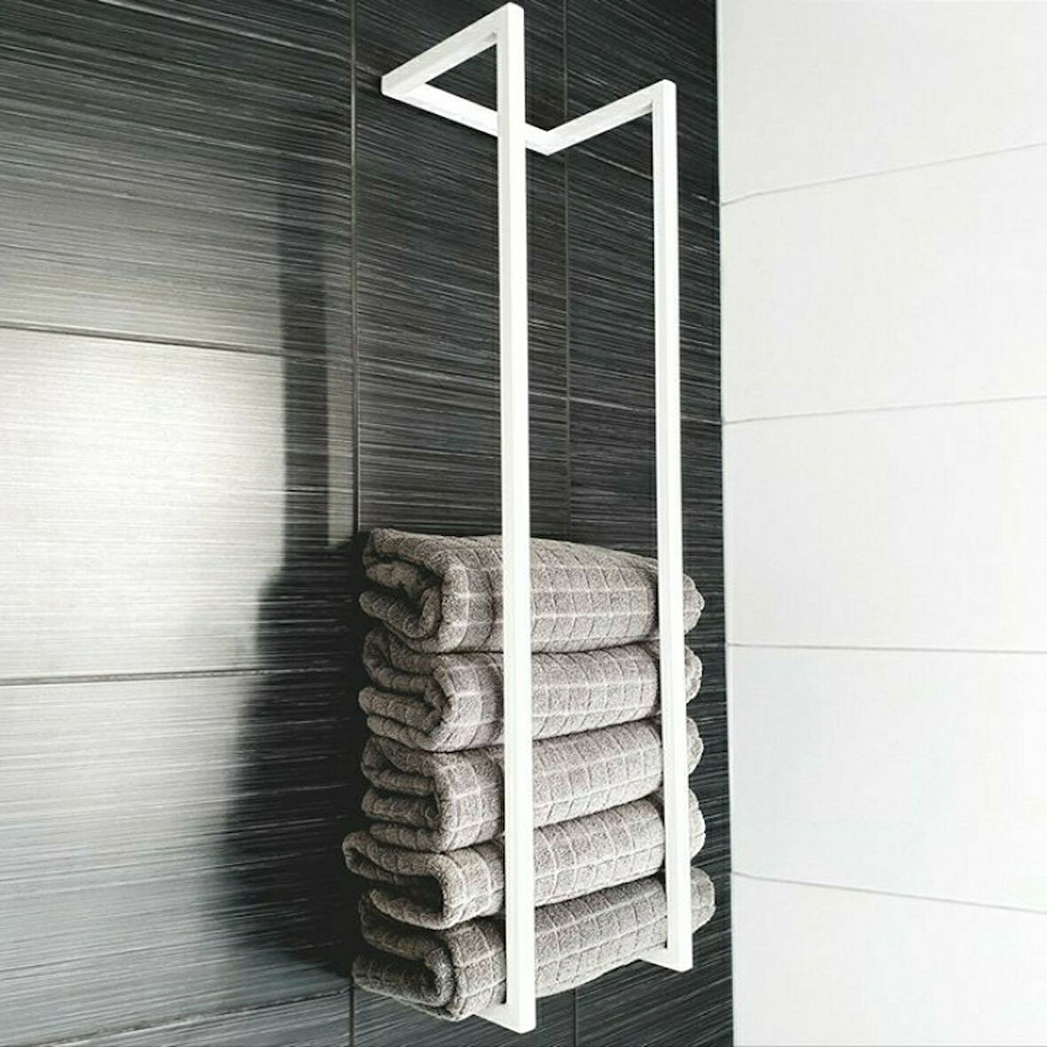 Tulipa-Duvara monte havluluk beyaz