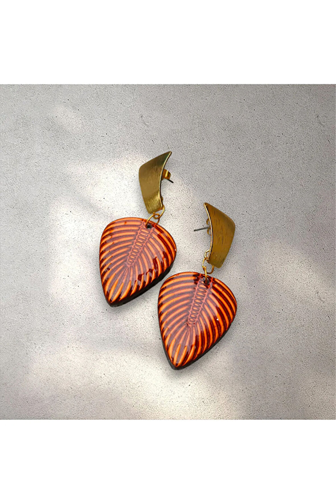 Amber- El Yapımı Özel Tasarım Polimer Kil Küpe