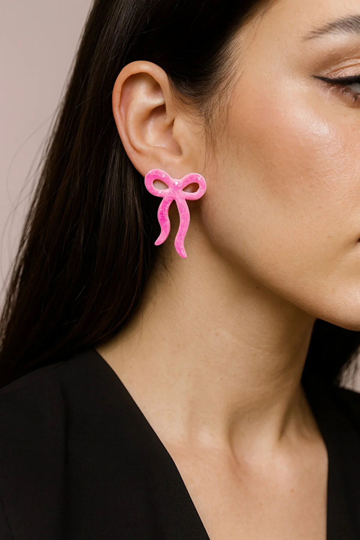 Rosabelle – Pembe Fiyonk Formlu El Yapımı Küpe