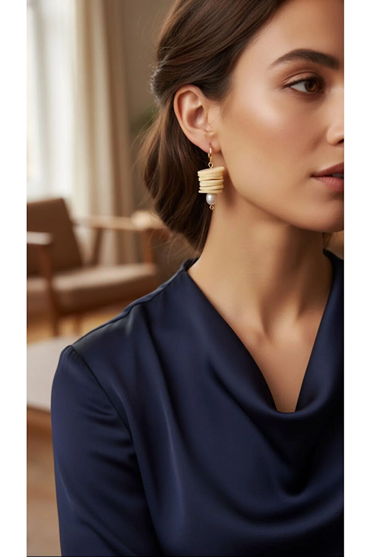 Ivory Pearl El Yapımı Polimer Kil Küpe – Krem Spiral Form ve İnci Detaylı