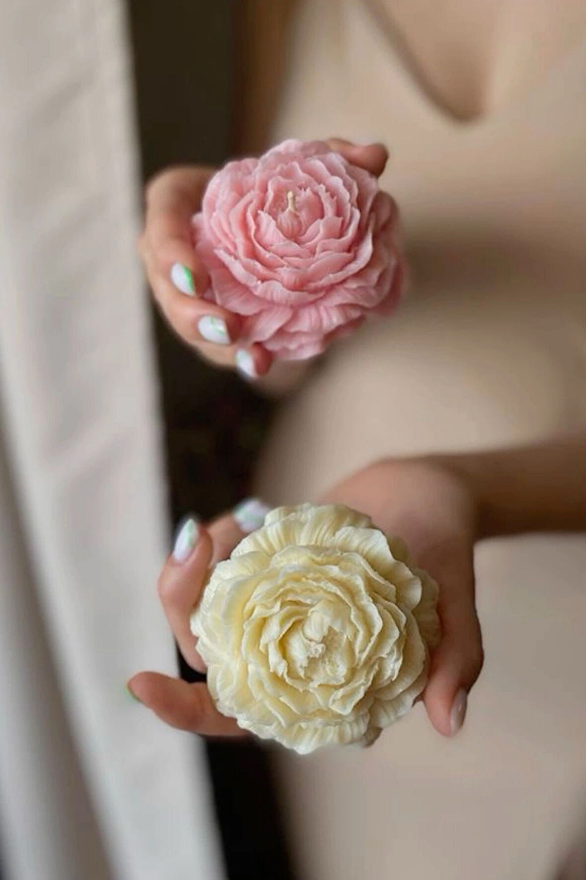 LUBERKA CANDLE Beyaz ve Pembe Şakayık Tasarım Kokulu Mum 2'li