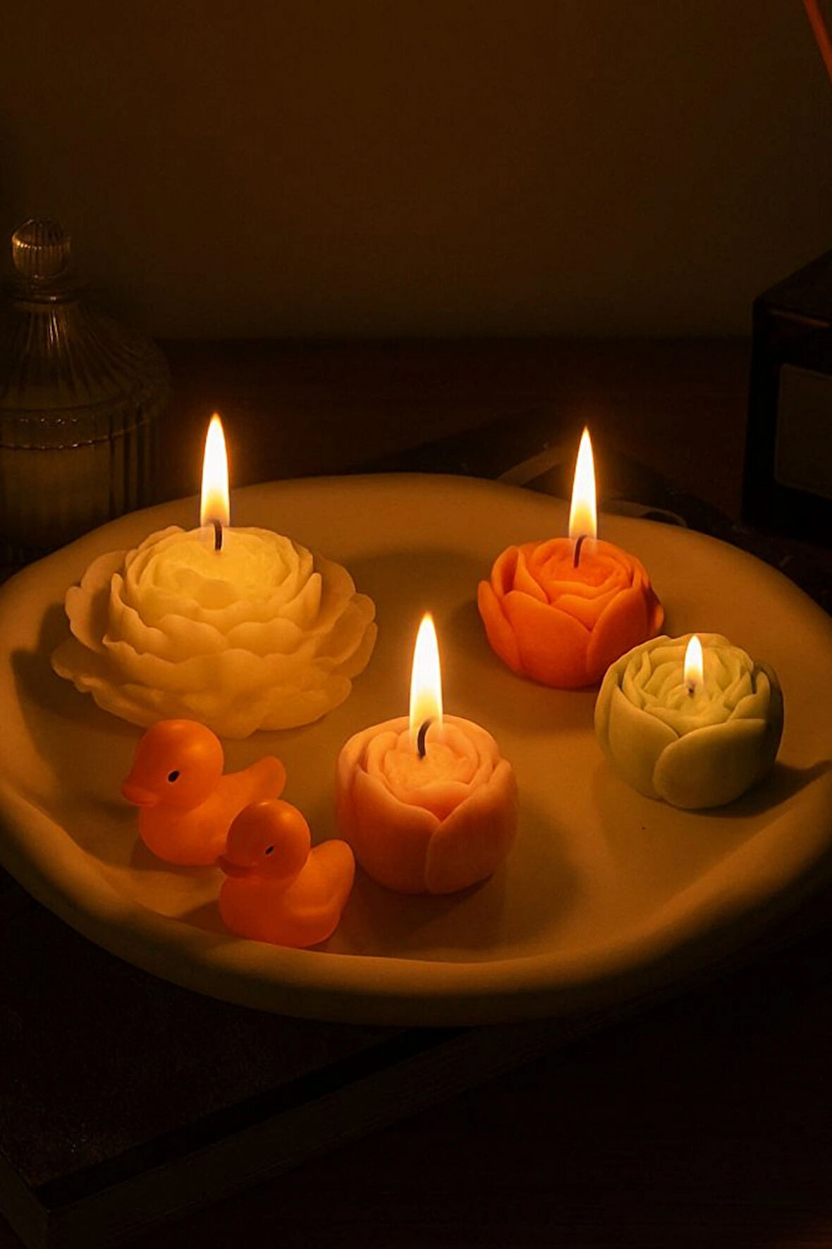 LUBERKA CANDLE Bulut Tasarımlı Sunbum Tabağı, Buhurdanlık Mum ve Şakayık Mum Seti