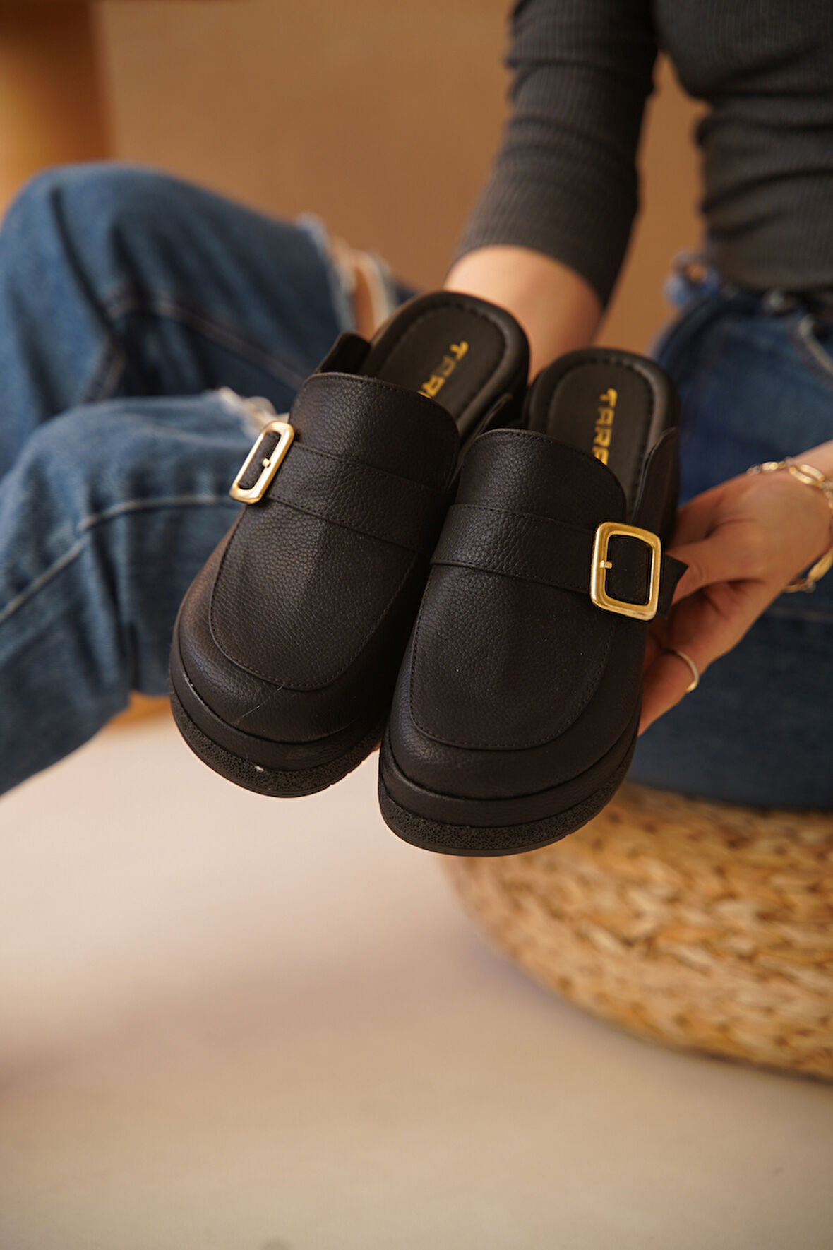 Kadın Dolgu Topuk Tokalı Comfort Terlik Libby