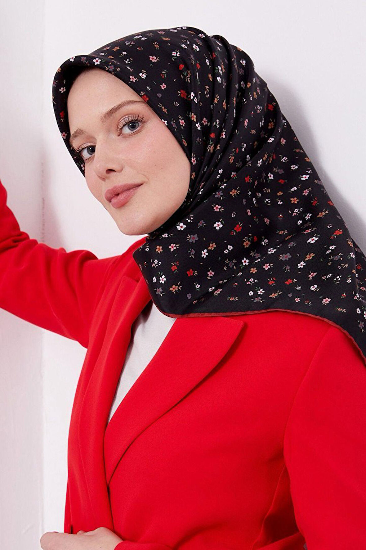 Levidor Twill İpek Eşarp LD4158