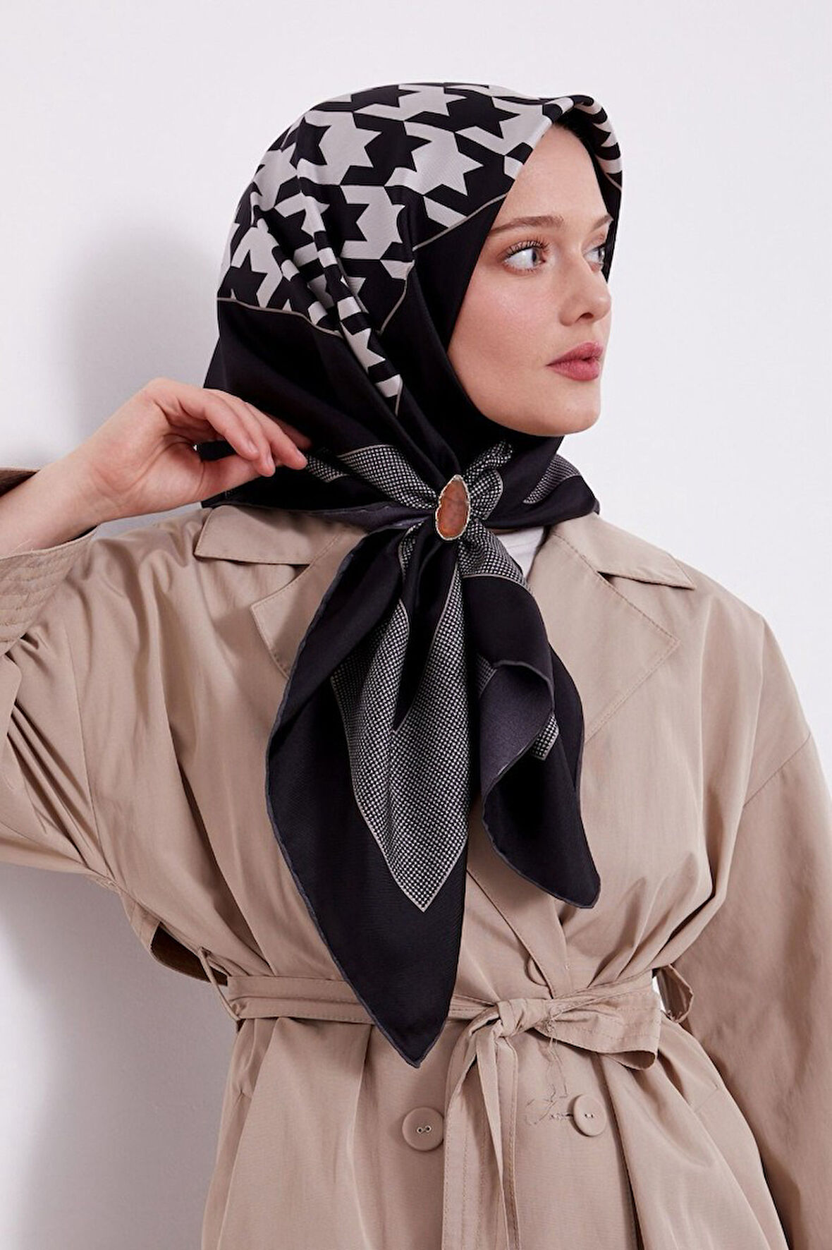 Levidor Twill İpek Eşarp LD4171