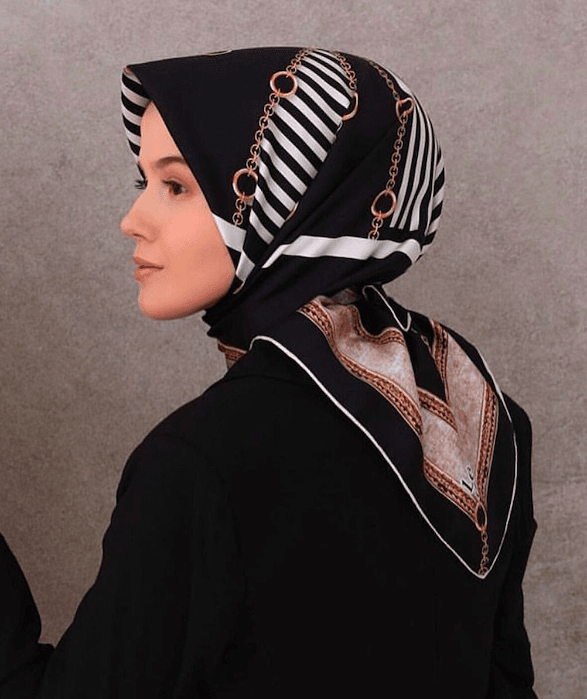 Levidor Twill İpek Eşarp LD4188-1