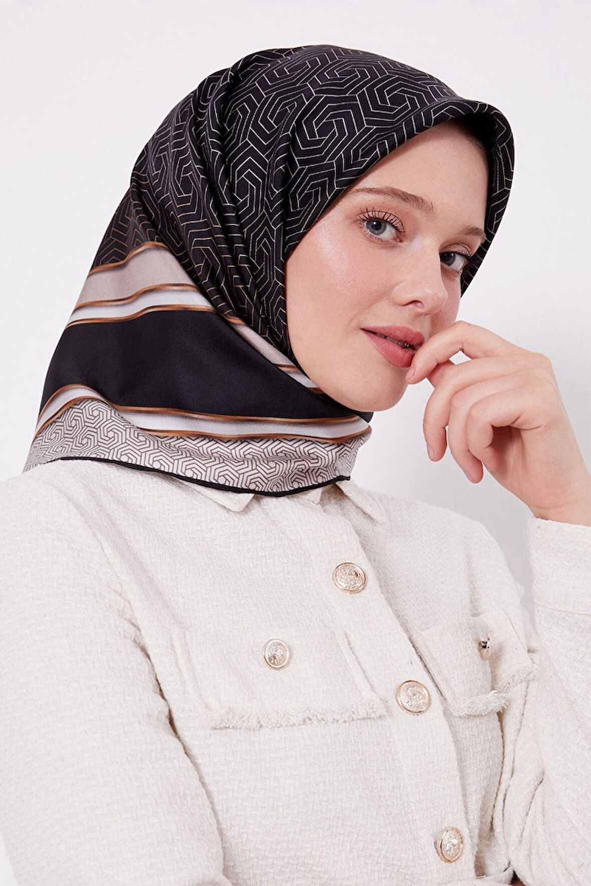 Levidor Twill İpek Eşarp LD4193-1