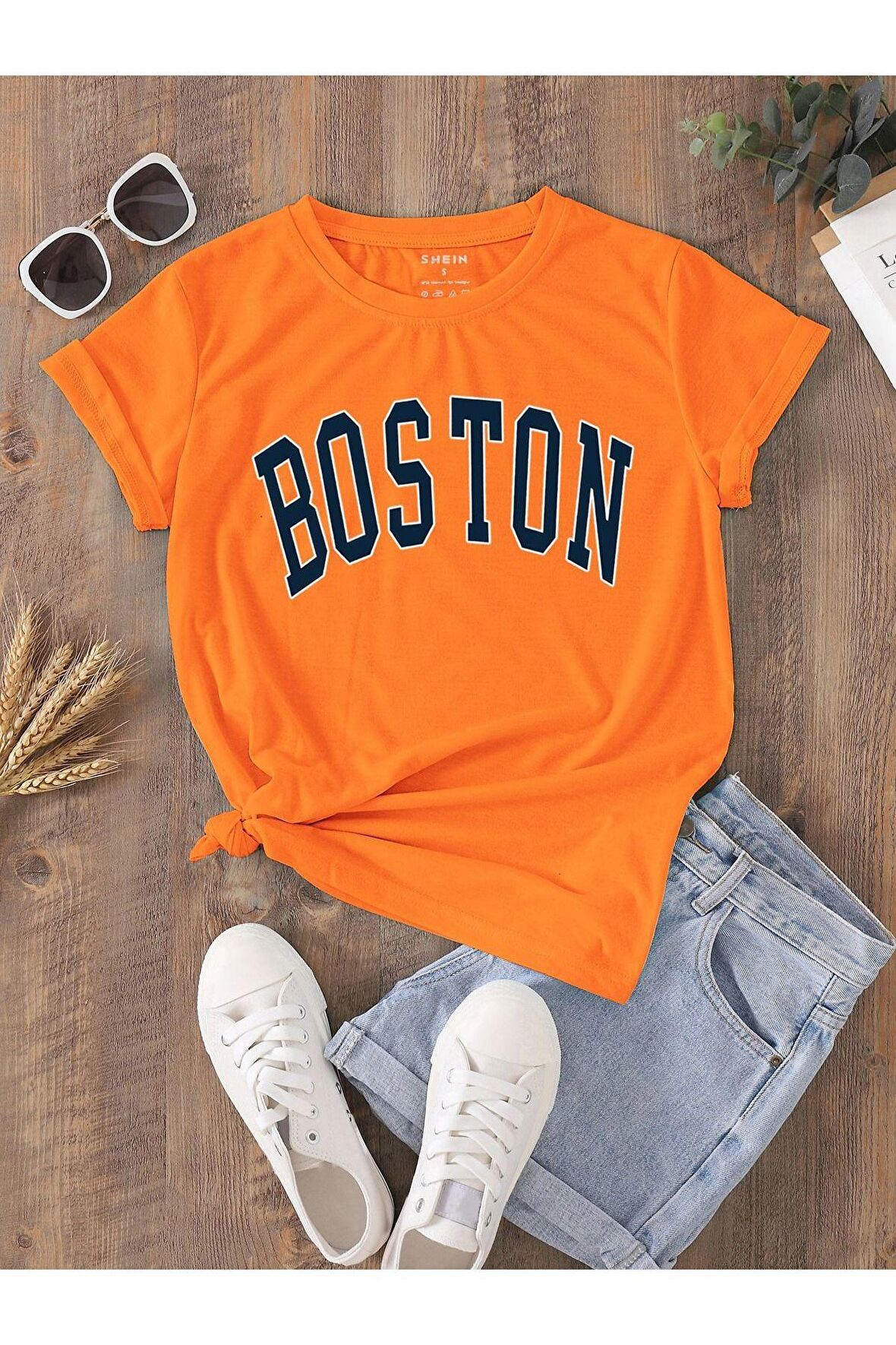 Unisex Siyah Boston Yazılı Tshirt
