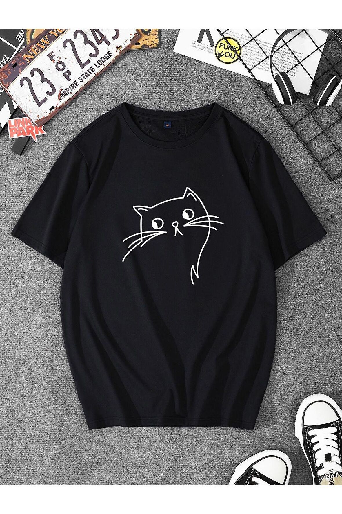 Unisex With Cat Baskılı Tshirt