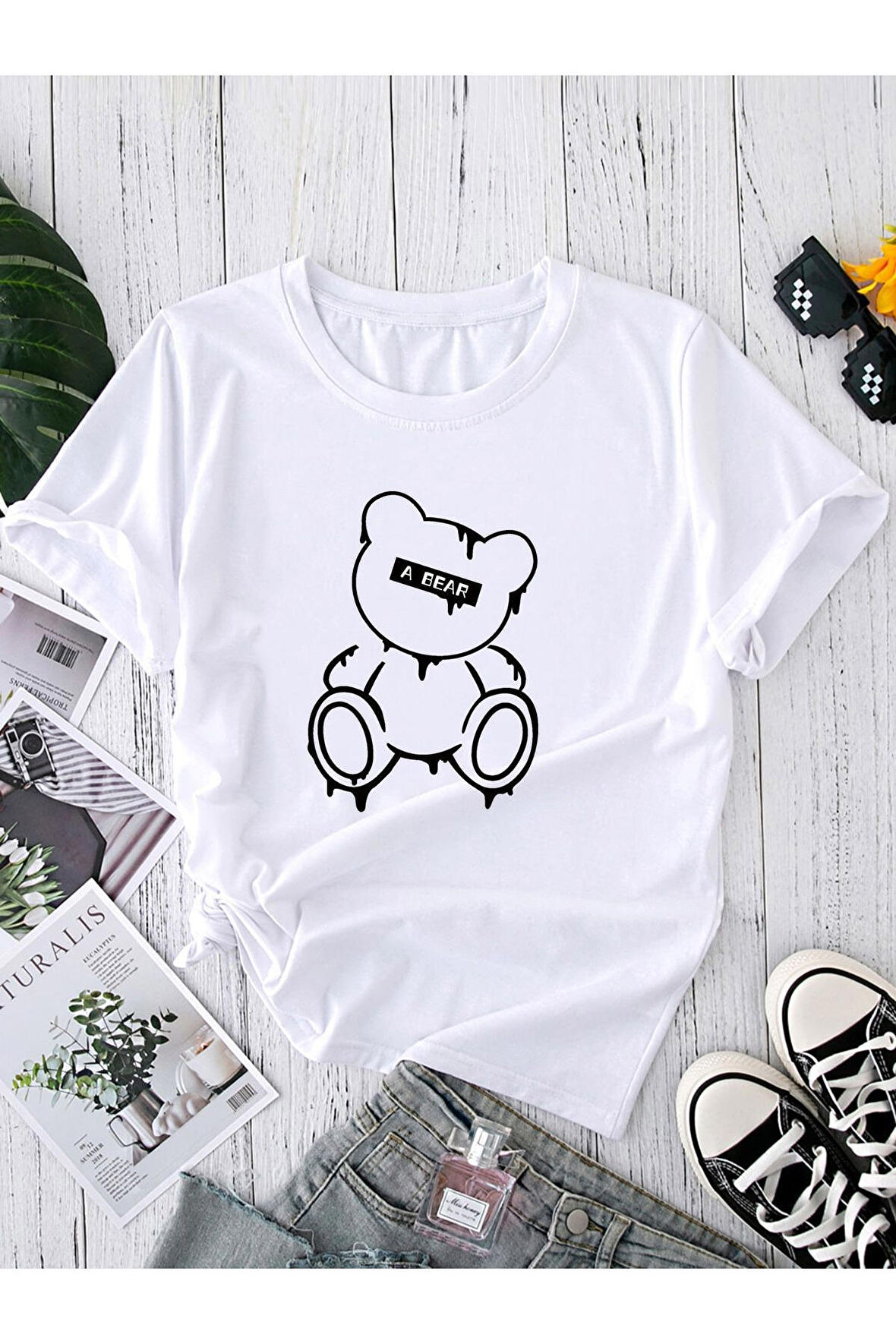 Unisex White Bear Baskılı Tshirt